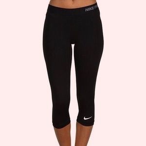 Nike Pro 3/4 Leggings